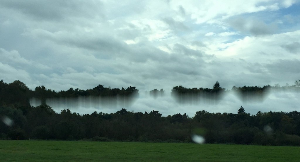 2014-10-23-Jo-Gerrnoth-Flugplatz-Wolken